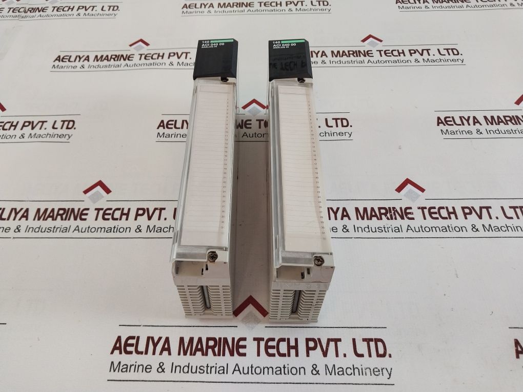 Schneider Electric 140Aci04000 Analog Input Module Modicon Quantum