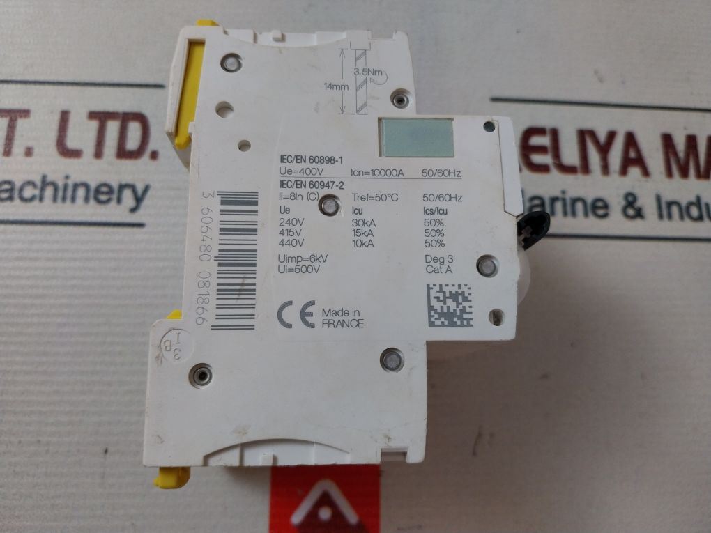 Schneider Electric A9F84332 Miniature Circuit Breaker 400V