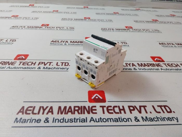 Schneider Electric A9F84332 Miniature Circuit Breaker 400V