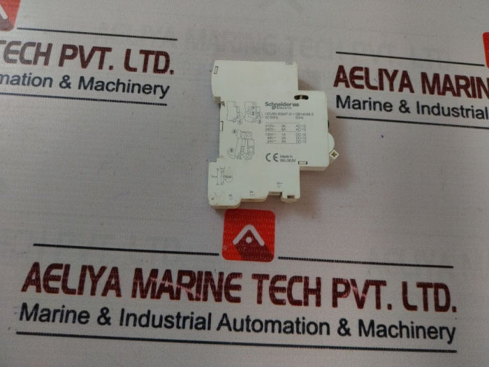 Schneider Electric A9N26927 Auxiliary Contact Gb14048.5 50Hz