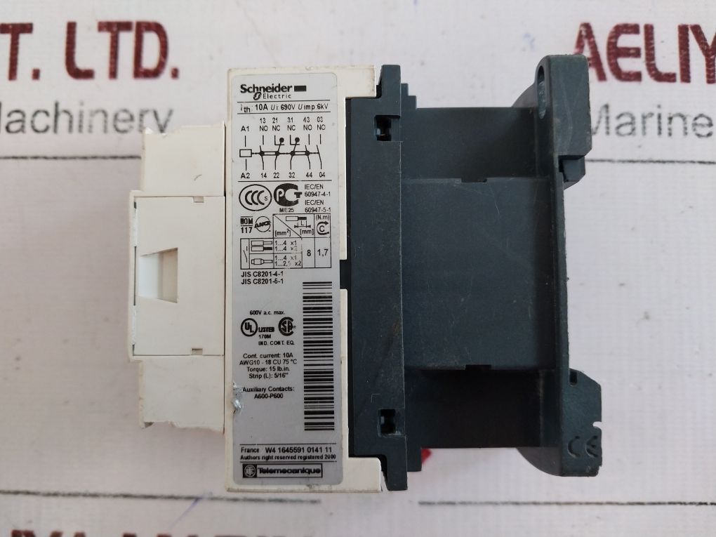 Schneider electric/Telemecanique CAD32 Control Relay 10A 690V 6kV