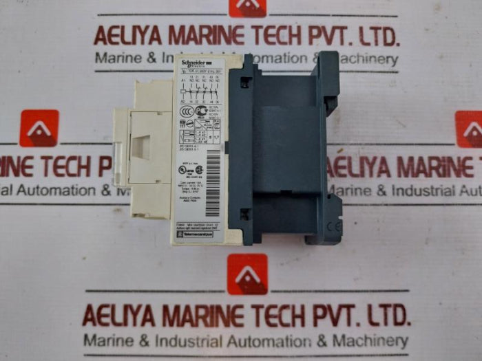 Schneider Electric Cad32 Control Relay 110V 50/60Hz 600Vac