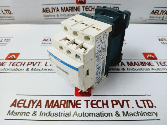Schneider Electric Cad50 Control Relay 10A 690V 6Kv 600V A.C.Max.