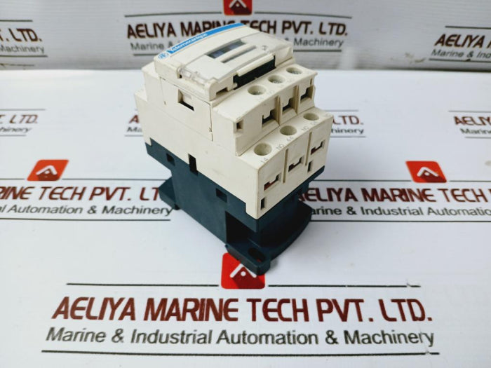 Schneider Electric Cad50 Control Relay 10A 690V 6Kv 600V A.C.Max.