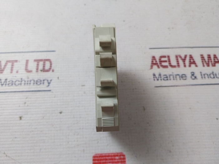 Schneider Electric/Telemecanique GB2CB09 Circuit Breaker 250V 50/60Hz