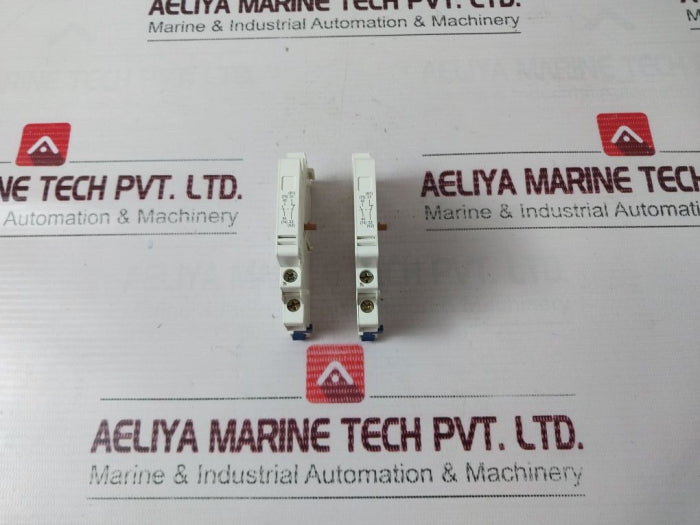 Lot Of 5X SCHNEIDER ELECTRIC GVAN11 Auxillary Contact Block 690V/6A