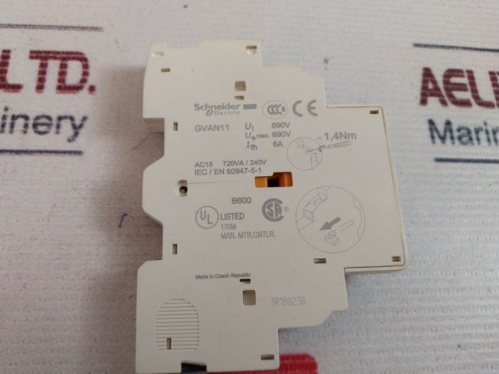 Lot Of 2X SCHNEIDER ELECTRIC GVAN11 Auxiliary Contact Block 6A/690V