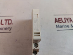 Lot Of 2X SCHNEIDER ELECTRIC GVAN11 Auxiliary Contact Block 6A/690V