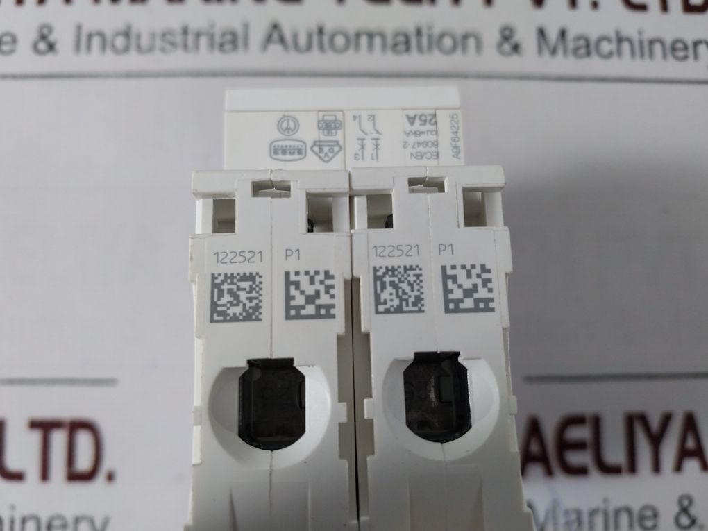 Schneider Ic60a Circuit Breaker 25a 50/60hz 400v 6kv 50°C