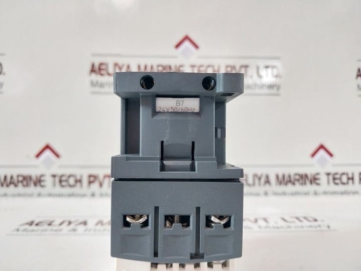 Schneider/ Telemecanique Lc1D09 B7 Contactor