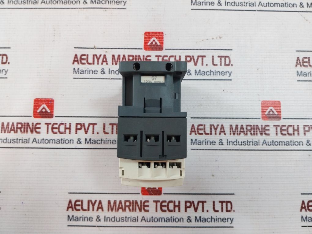 Schneider Electric Lc1D09 G7 25A Contactor 120V 50/60Hz
