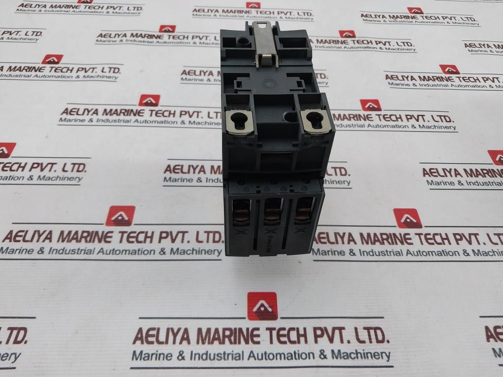 Schneider Electric Lc1D50Am7 3 Pole Contactor Hu02017-12005A