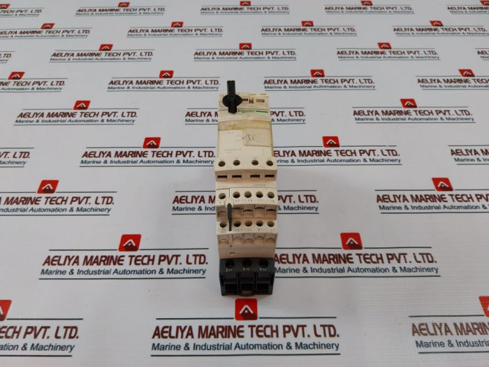 Schneider Electric Luca05Fu Motor Controller Starter 110-240V