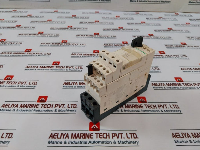 Schneider Electric Luca05Fu Motor Controller Starter 110-240V