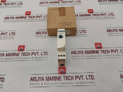 Schneider Electric Re88826014 On Delay Timer