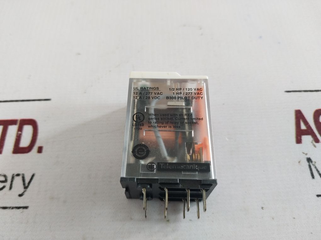 Schneider/Telemecanique Rxm2Ab2P7 Miniature Power Relay 230 Vac 50/60Hz