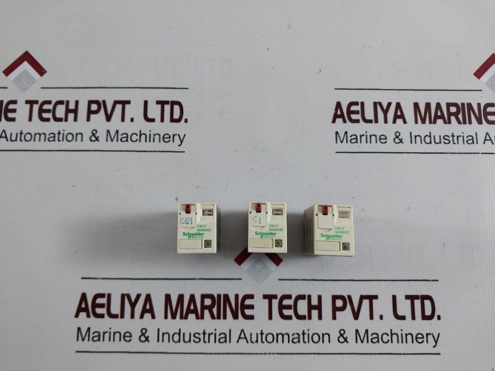 Schneider Electric Rxm2Ab2P7 Miniature Plug In Relay 12A/250Vac