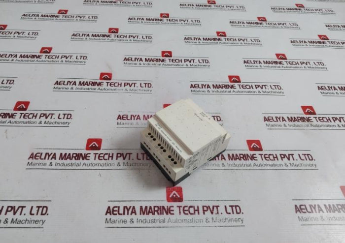 Schneider Electric Sr3Xt141Bd Discrete I/O Extension Module, Zelio Logic