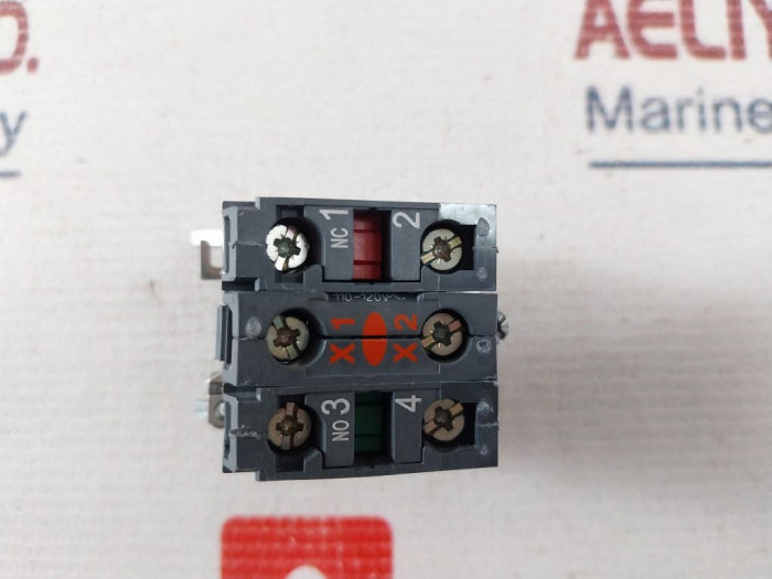 Schneider Electric Zb4 Bw0G45 Light Block Assembly Contactor