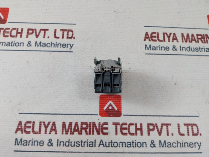 Schneider Electric Zb4 Bw0G45 Light Block Assembly Contactor