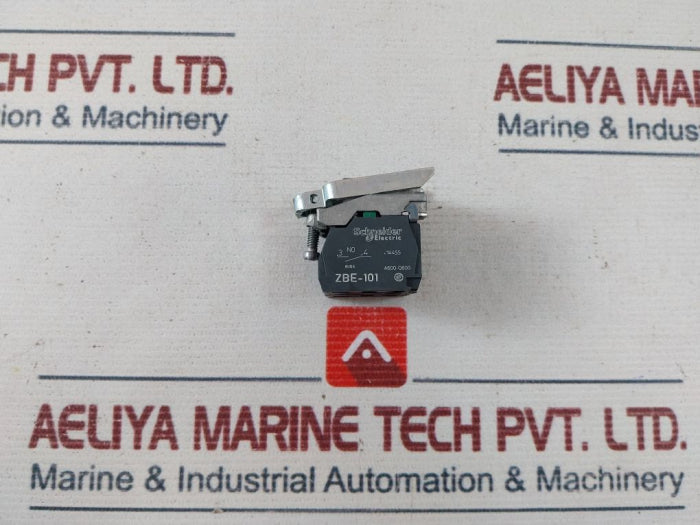 Schneider Electric Zb4 Bw0G45 Light Block Assembly Contactor