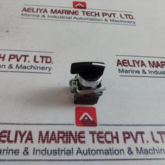 Schneider Electric Zbe-101 Contact Block Screw Clamp With Rotary Switch