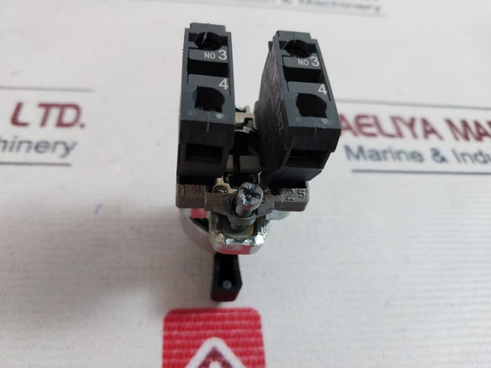 Schneider Electric ZBE-101 Contact Block Screw Clamp With Rotary Switch