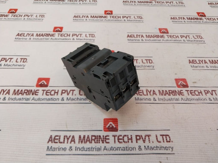 Schneider Electric/Telemecanique Gv2Me08 Motor Circuit Breaker 690V 50/60Hz