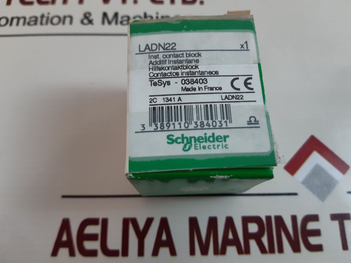 Lot of 4X SCHNEIDER ELECTRIC LADN22 Auxiliary Contact Block Unit A600 Q600 690V