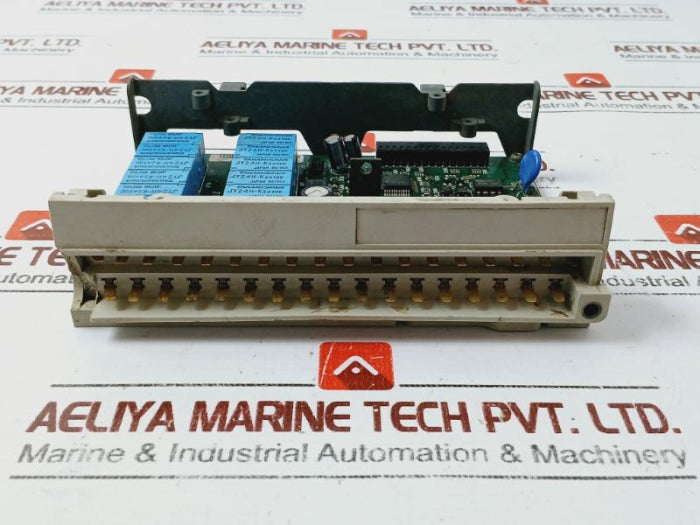 Schneider Tsxdmz28Dr Input/Output Module Tsx Micro 72621553, 24Vdc