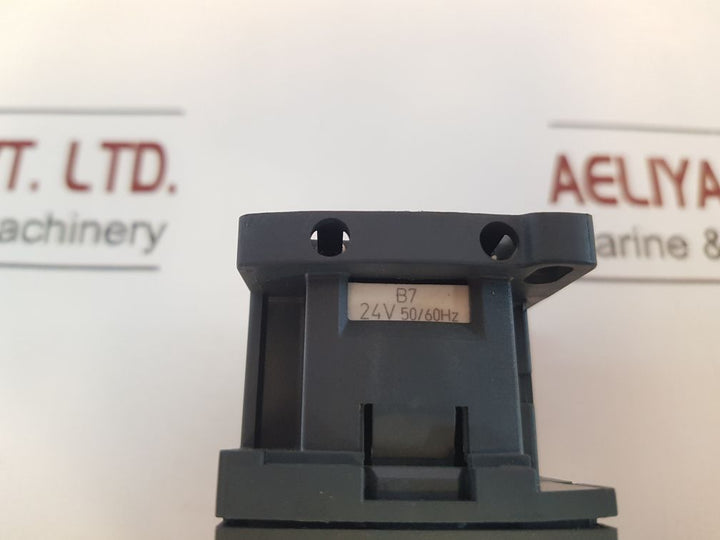 Schneider/Telemecanique Lc1D09B7 Contactor