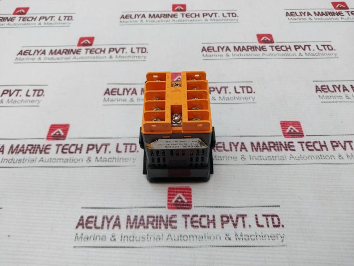 Selec Dtc514 Temperature Controller