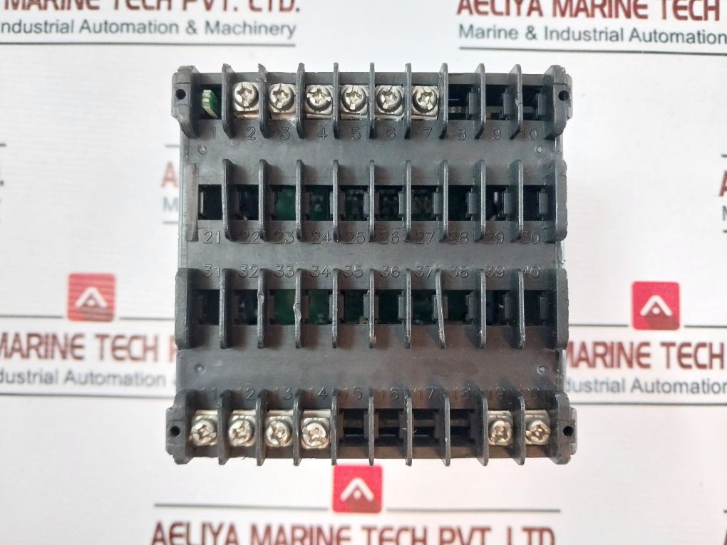 Selec Pid330 Temperature Pid Controller