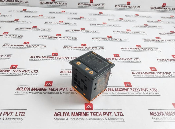 Selec Tc203Ax Temperature Controller W/ Single Display Relay 85-270V Ac/Dc