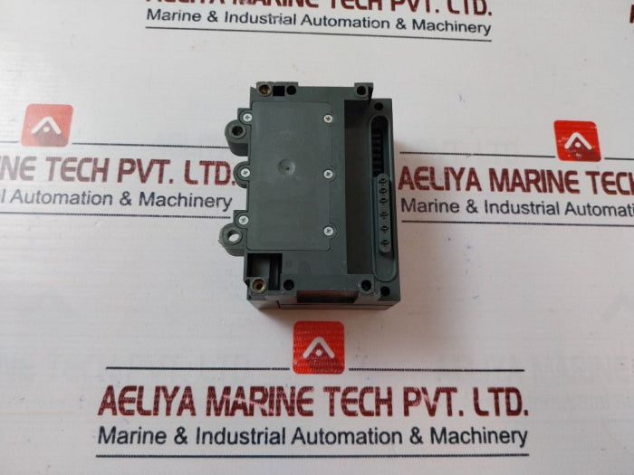 Siemens 141-1Bf31-0Xa0 Digital Input Module Di 8 X Dc 24V