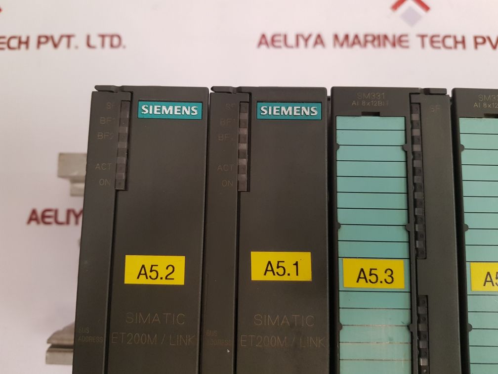 Siemens Et200M/Link 153-2Ba02-0Xb0,331-7Kf02-0Ab0 Module Rack