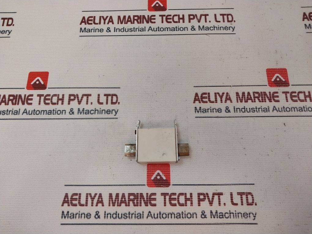 Siemens 3NA3805 Fuse Element NH000 120KA 500VAC
