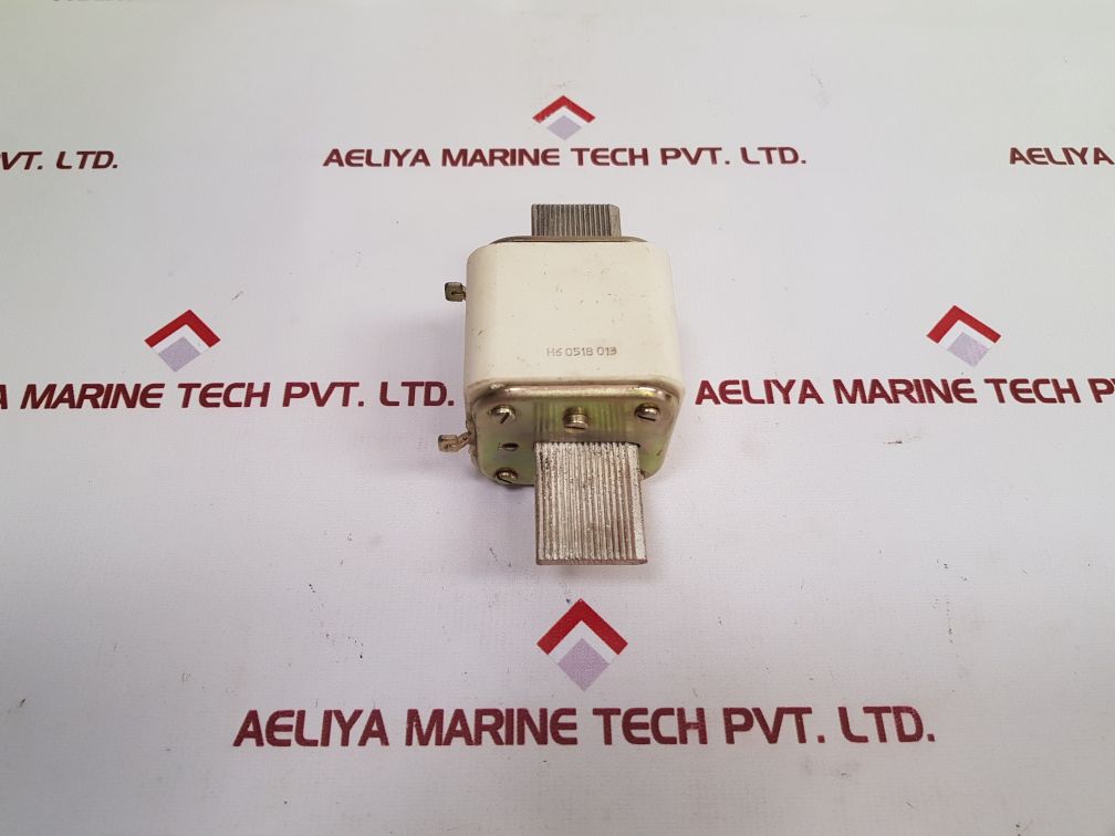 Siemens 3Na3 372-7Y Fuse 630A