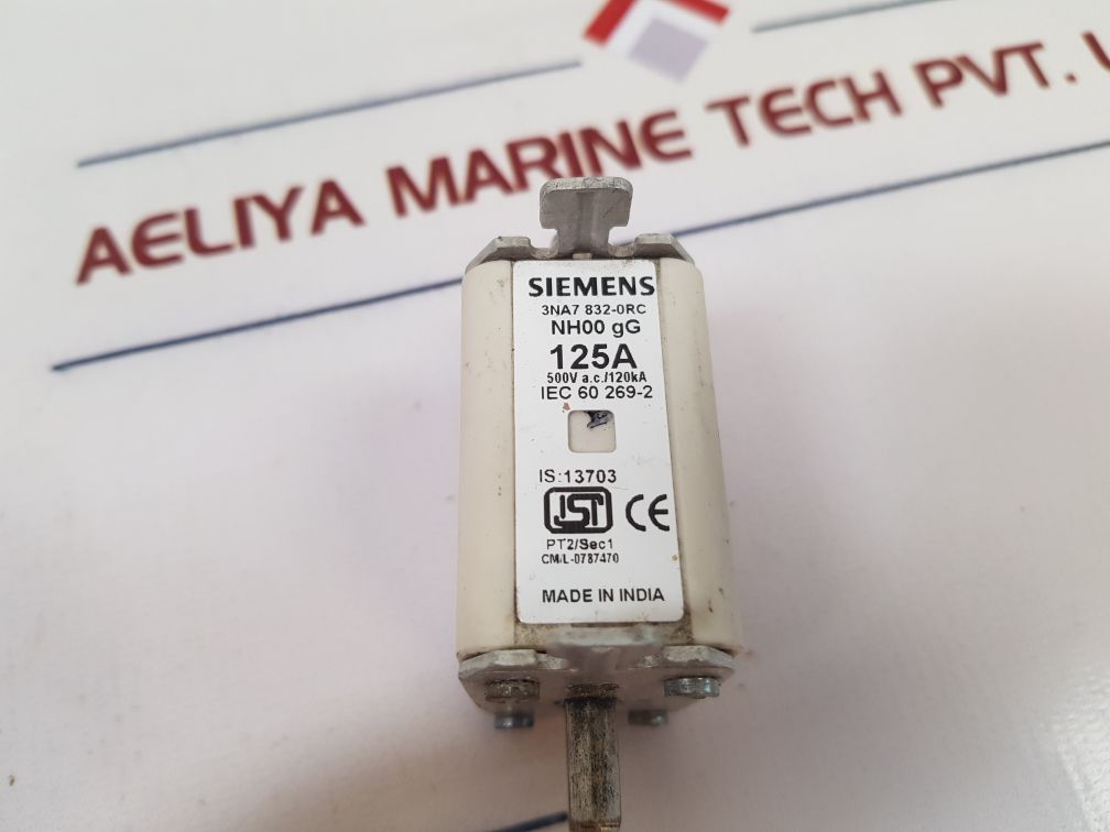 Siemens 3Na7 832-0Rc Fuse Link