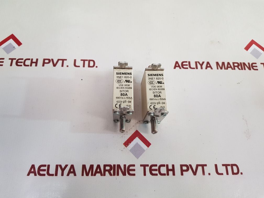 Siemens 3Ne1 820-0 Fuse Link