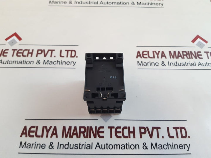 Siemens 3Rh1140-1Ar10 Contactor Relay 440V 60Hz