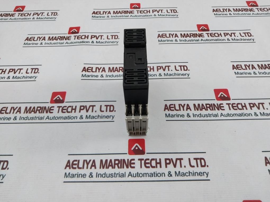 Siemens 3Rp1505-1Ap30 Timing Relay 7…10.3 Lb.In