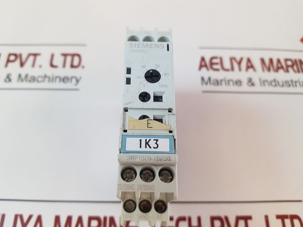Siemens Simirel 3Rp1505-1Bp30 Time Delay Relay Counter 300V