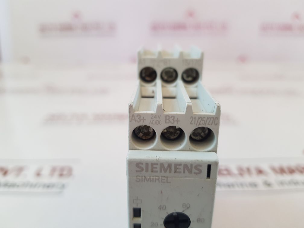 Siemens Simirel 3Rp1505-1Bp30 Time Delay Relay Counter 300V