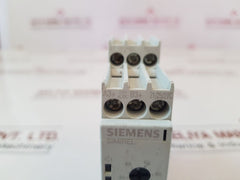 Siemens Simirel 3Rp1505-1Bp30 Time Delay Relay Counter 300V