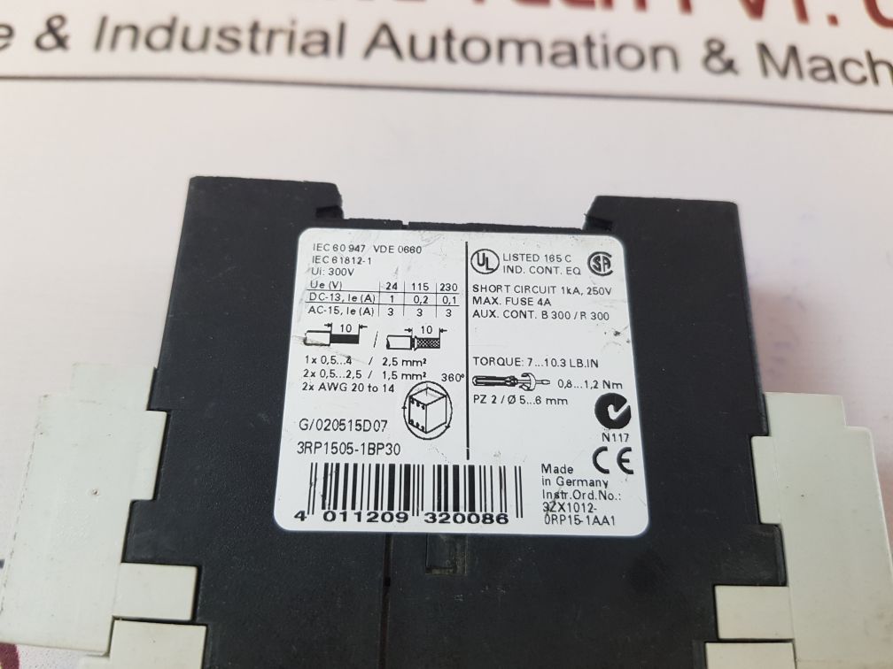Siemens Simirel 3Rp1505-1Bp30 Time Delay Relay Counter 300V