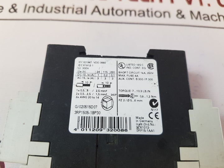 Siemens Simirel 3Rp1505-1Bp30 Time Delay Relay Counter 300V