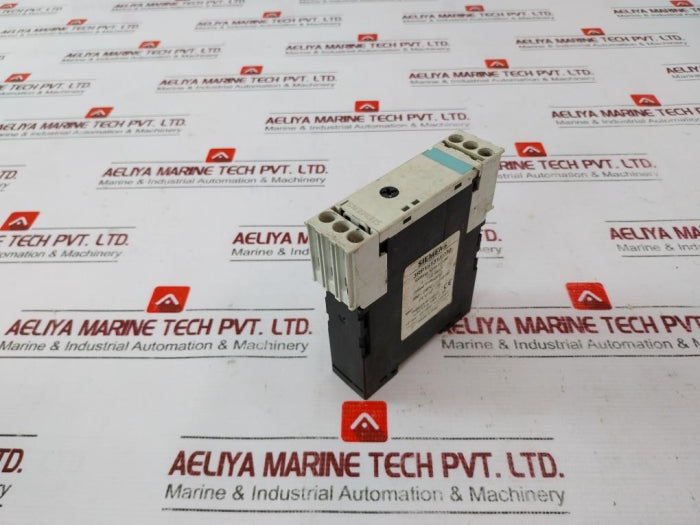 Siemens 3Rp1513-1Ap30 Timing Relay 200-240V 50/60Hz 5-100 Secs