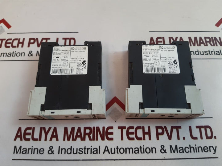 Siemens Sirius 3Rp1525-1Ap30 Time Relay 300V