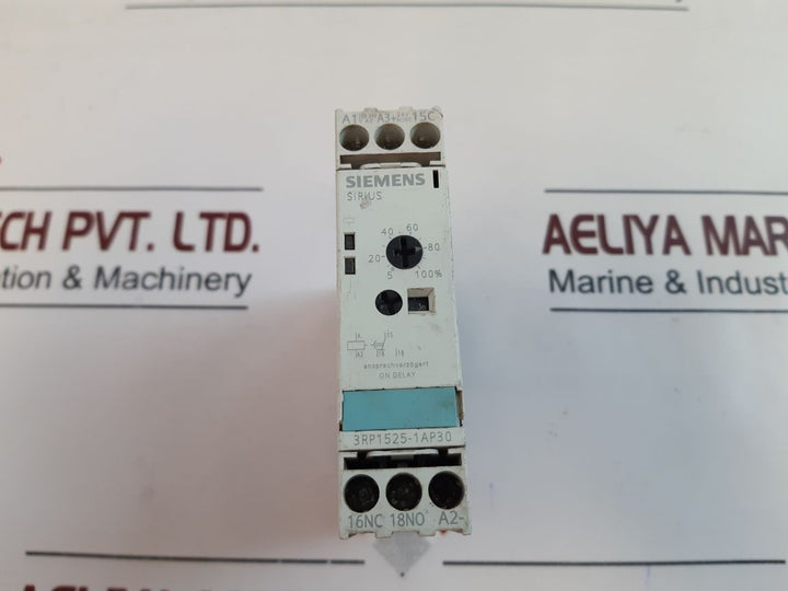 Siemens Sirius 3Rp1525-1Ap30 Time Relay 300V